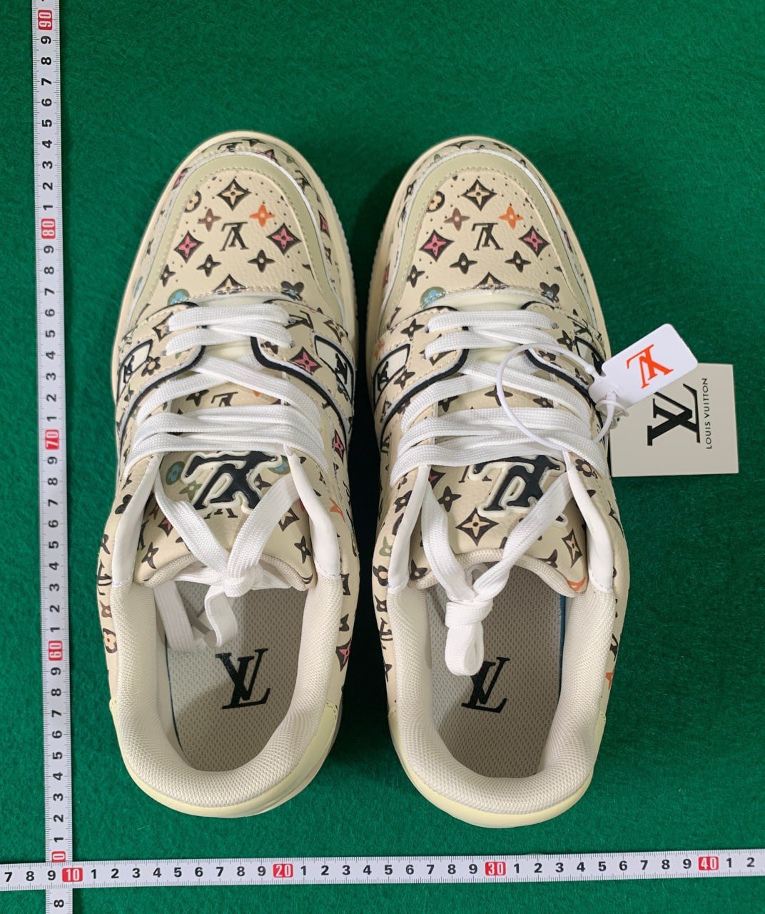 Lv  Trainer