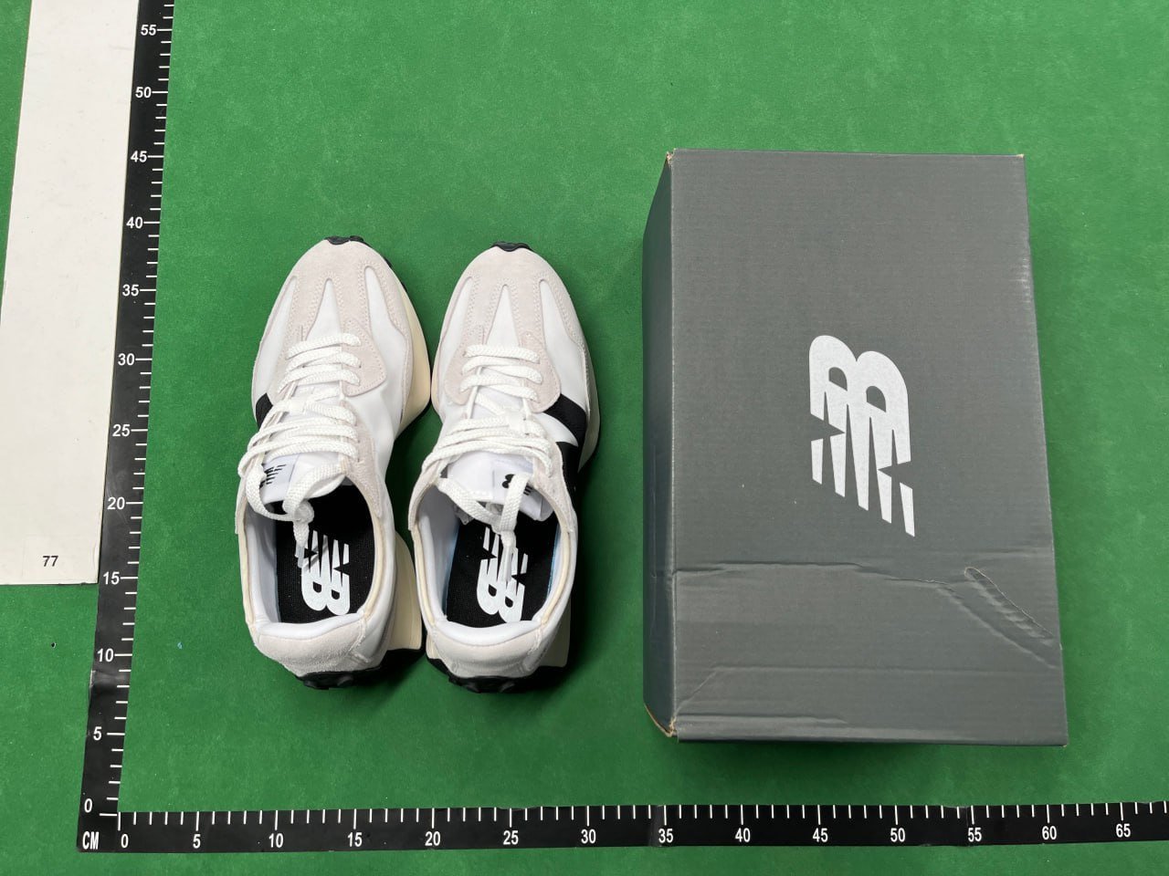 New Balance NB327 Shoes