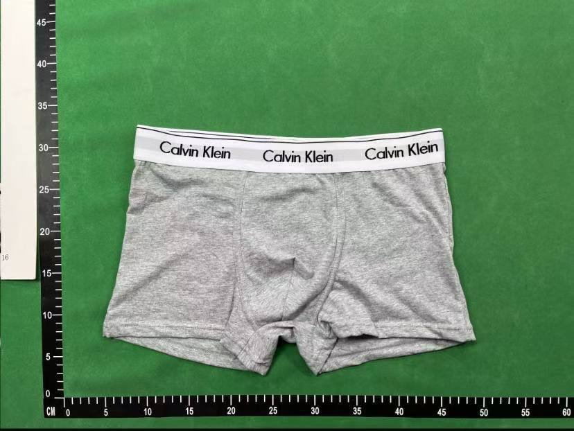  Calvin Klein Boxers