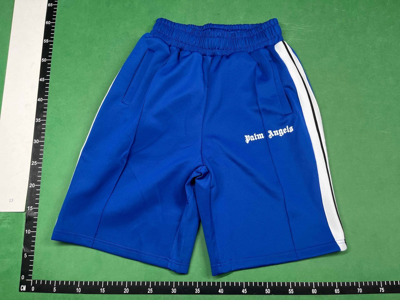 Lacoste shorts ( 17 + styles)