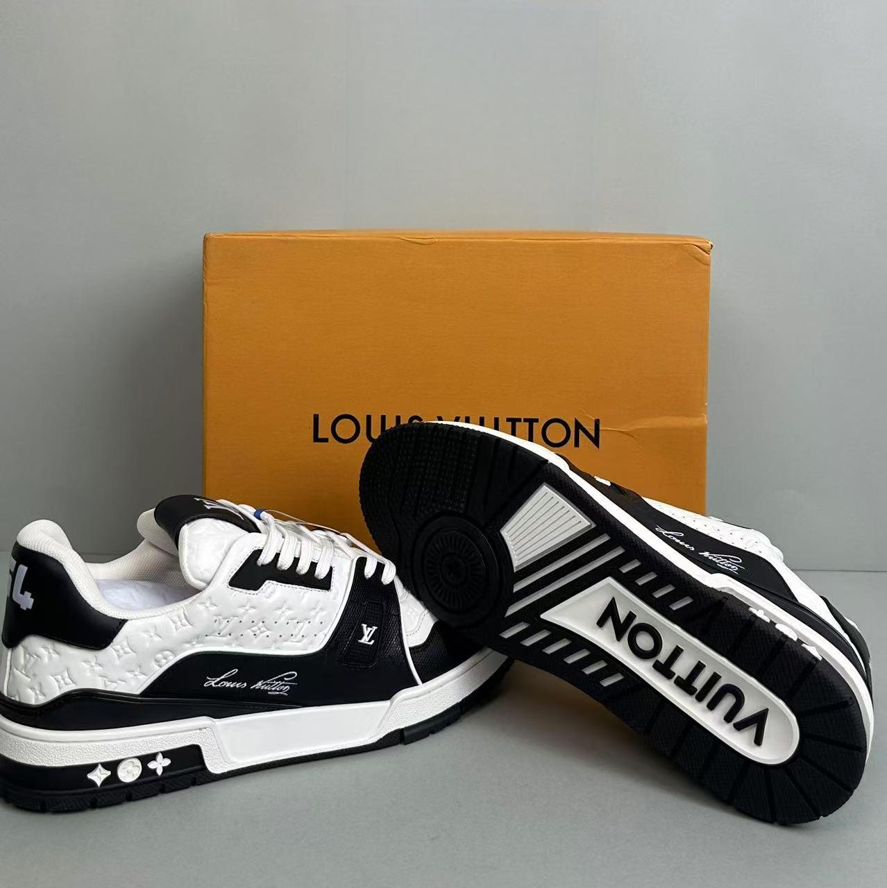 LV Sneakers