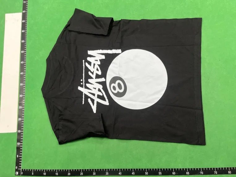  Stussy T-shirt