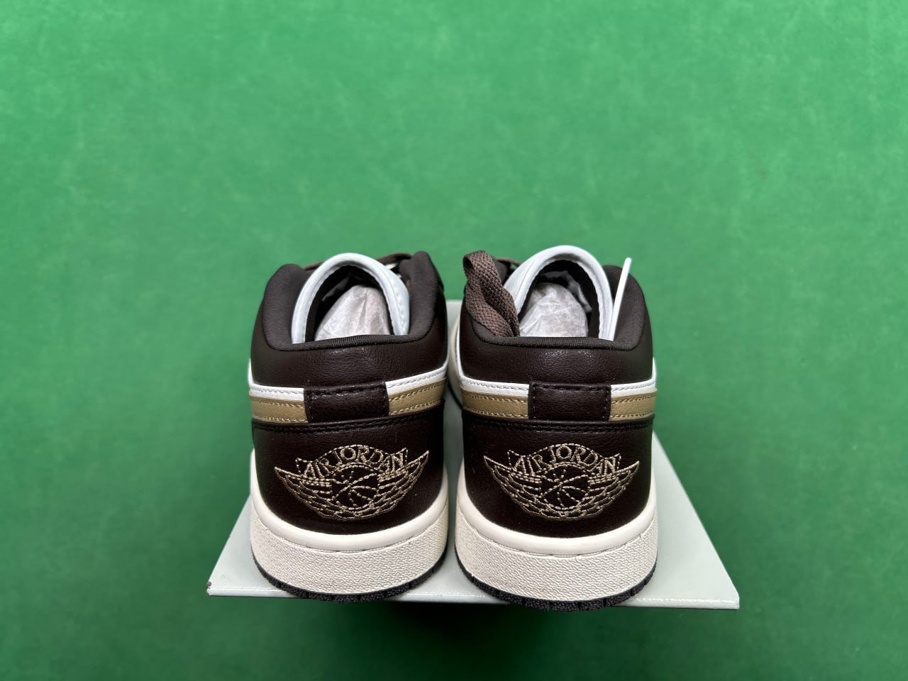 Nike Air Jordan 1 Low Sneakers [40 styles]