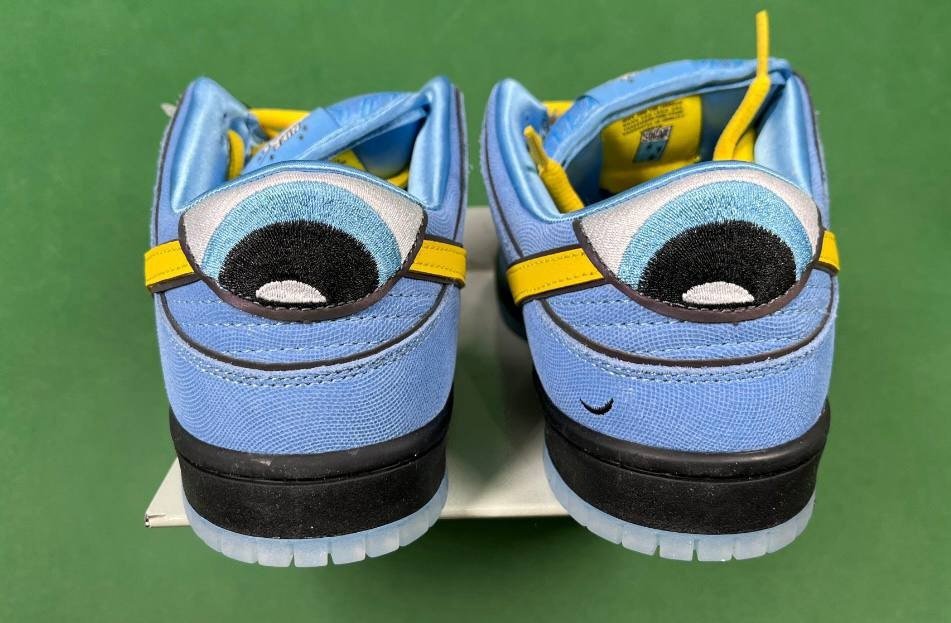 Nike Dunk Low SB X The Powerpuff Girls