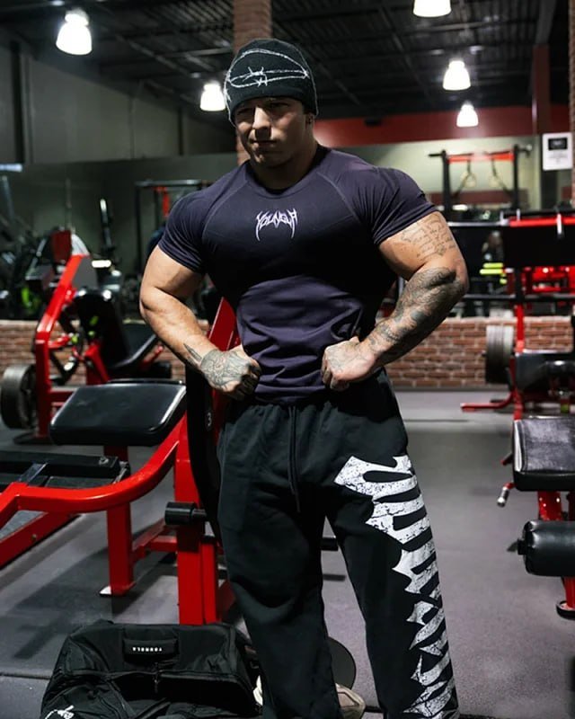 YOUNGAL tee