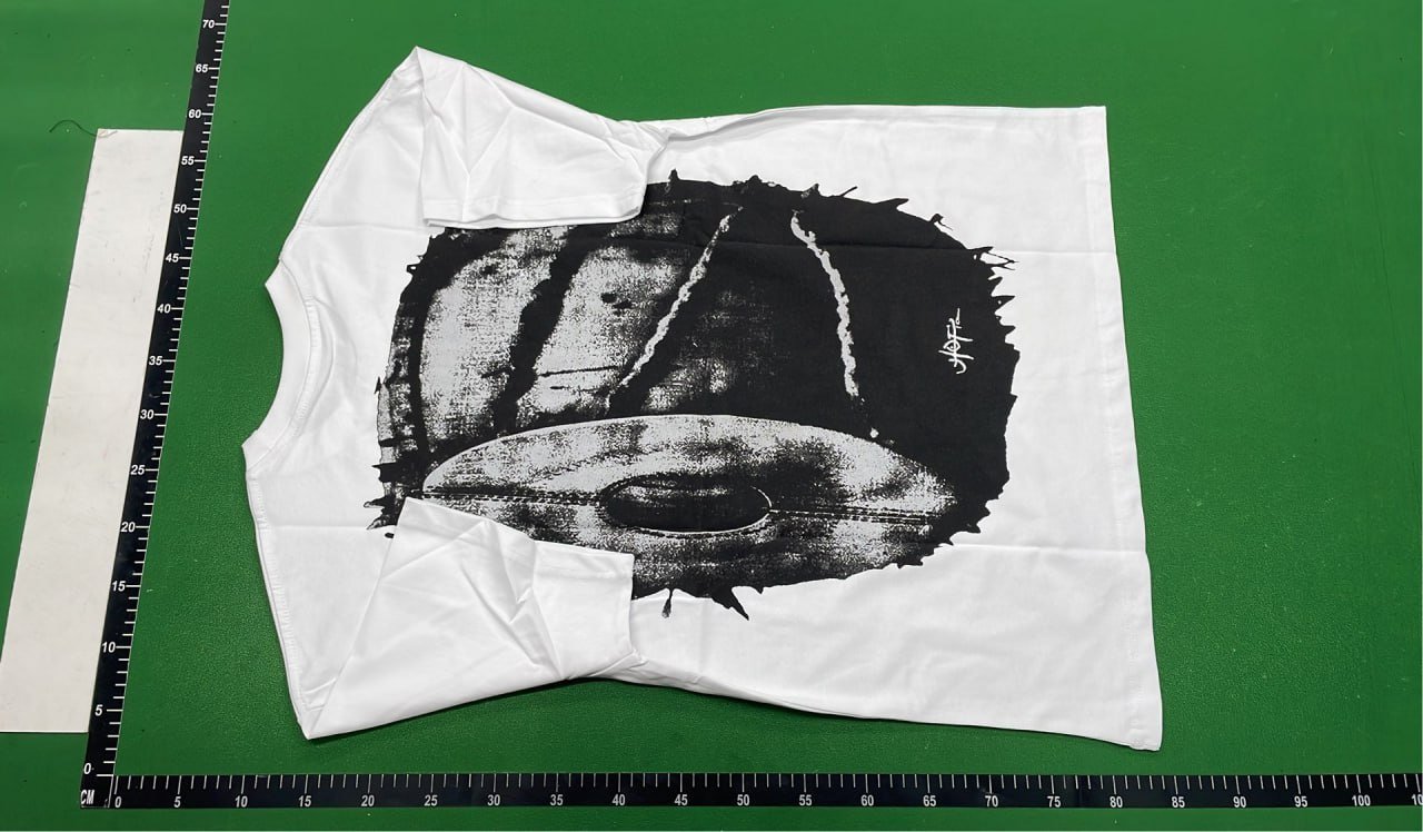 TOUPIA T-shirt