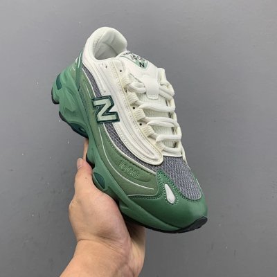 New Balance 1000