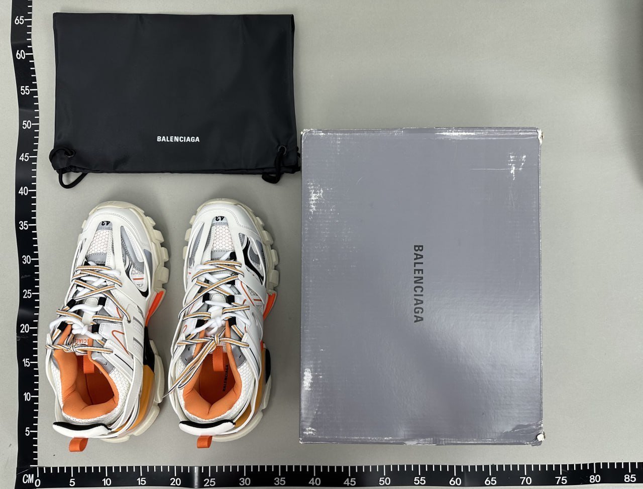 Balenciaga track
