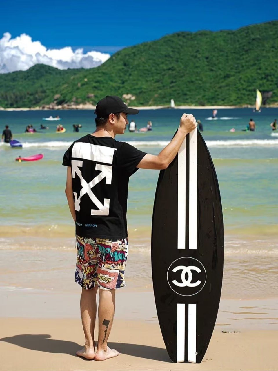 Off white T-shirts