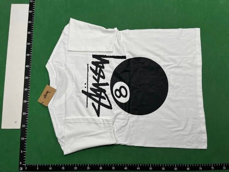  Stussy T-shirts 