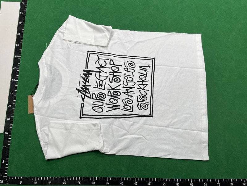  Stussy T-shirts 
