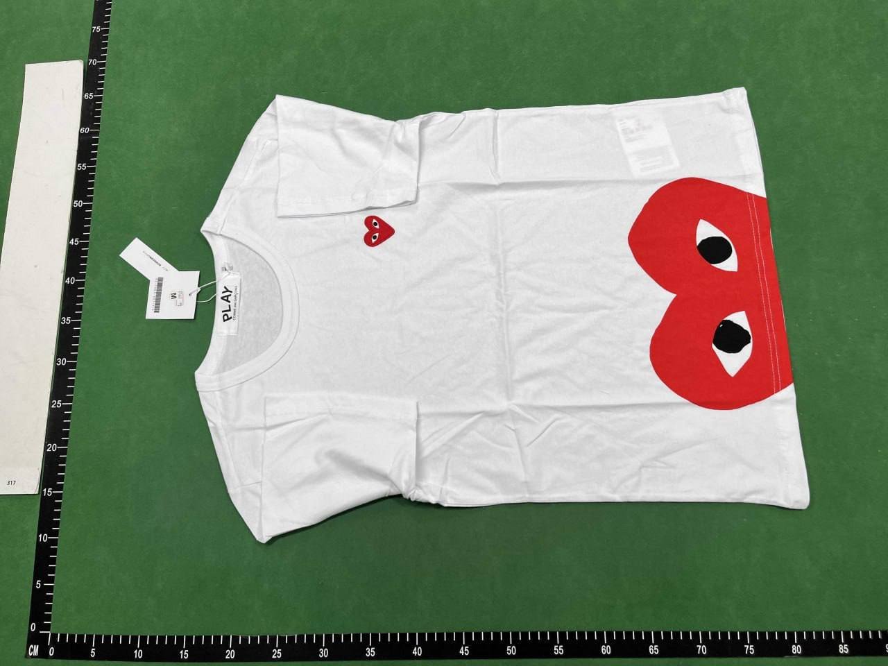 Play T-shirts 