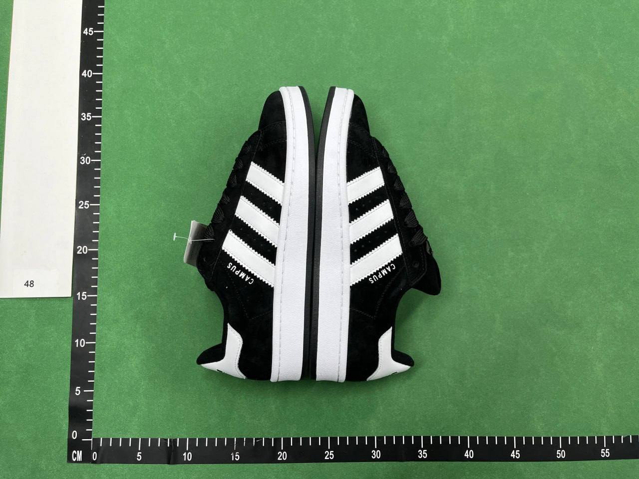 Adidas campus