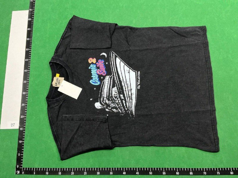 Gallery dept T-shirt   (40 CP)