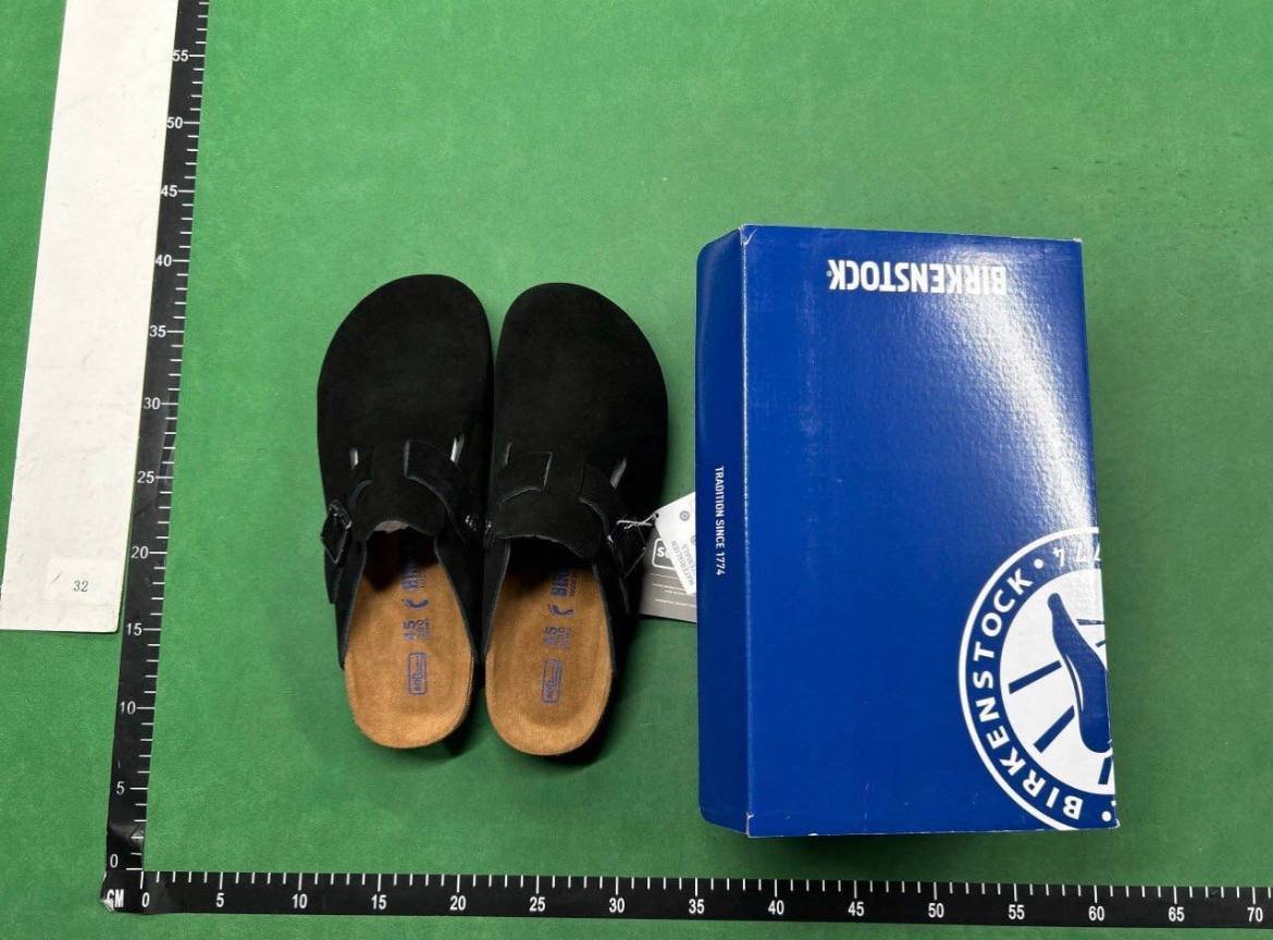 BIRKENSTOCK