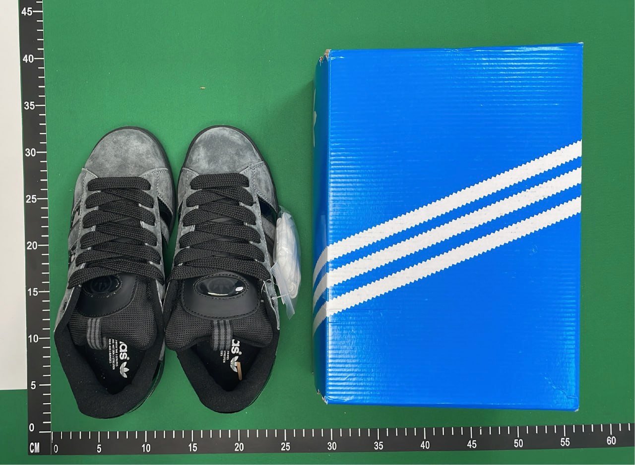 Adidas Campus 00s