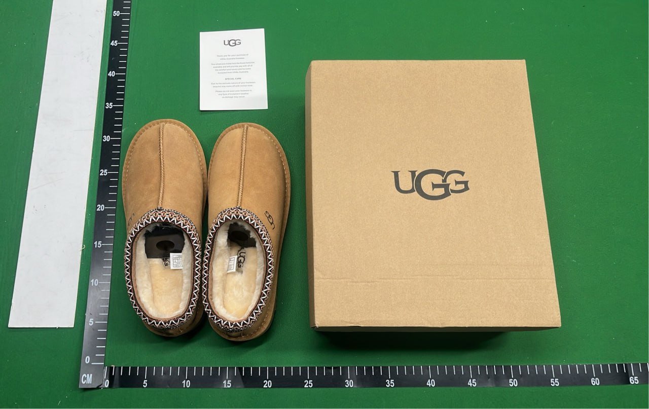 UGG 