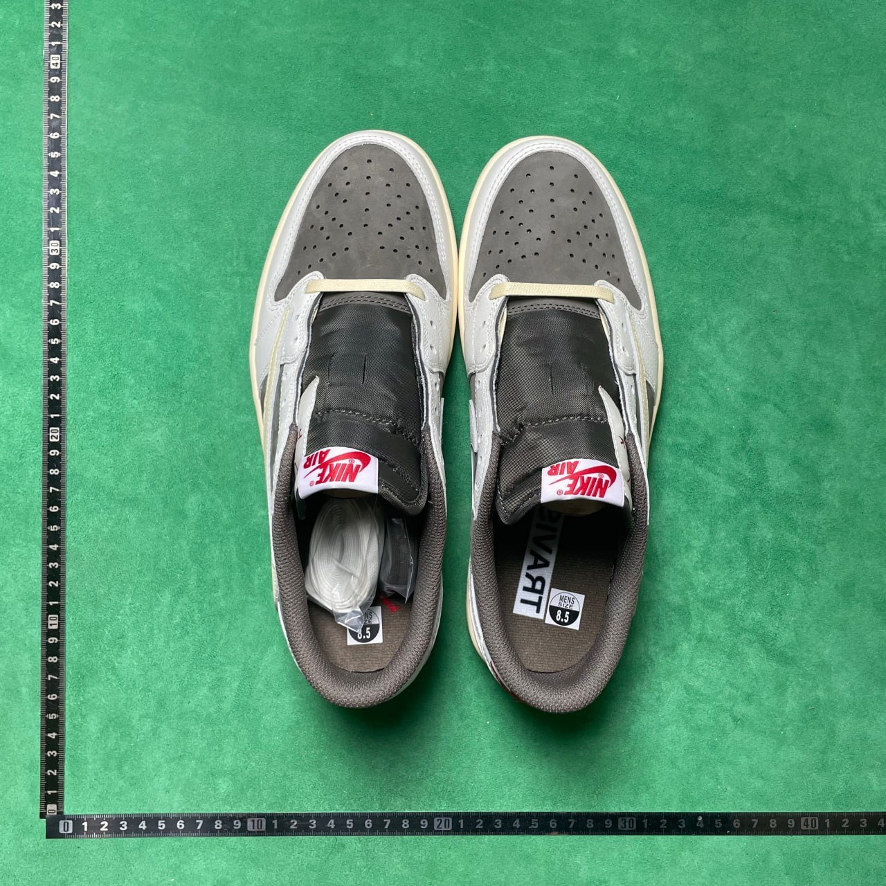  Travis Scott x Air Jordan 1 Low 