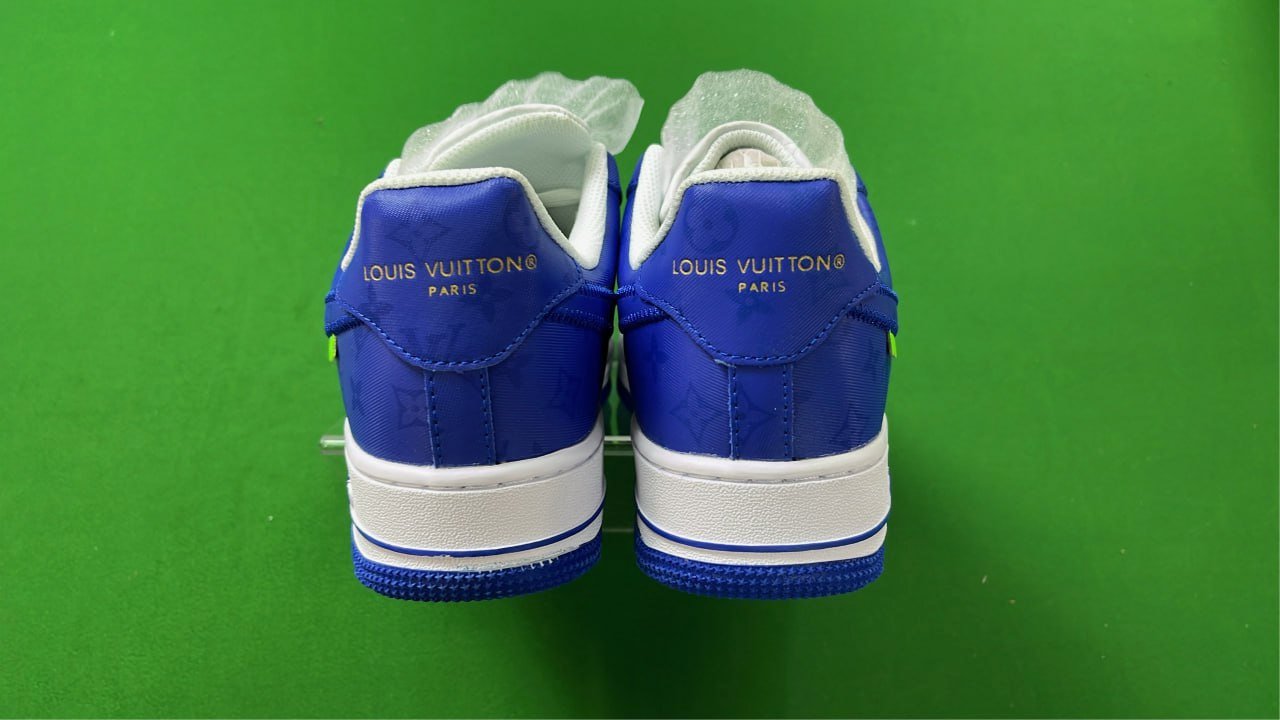  Nike Air Force 1 Low Green White Sneakers