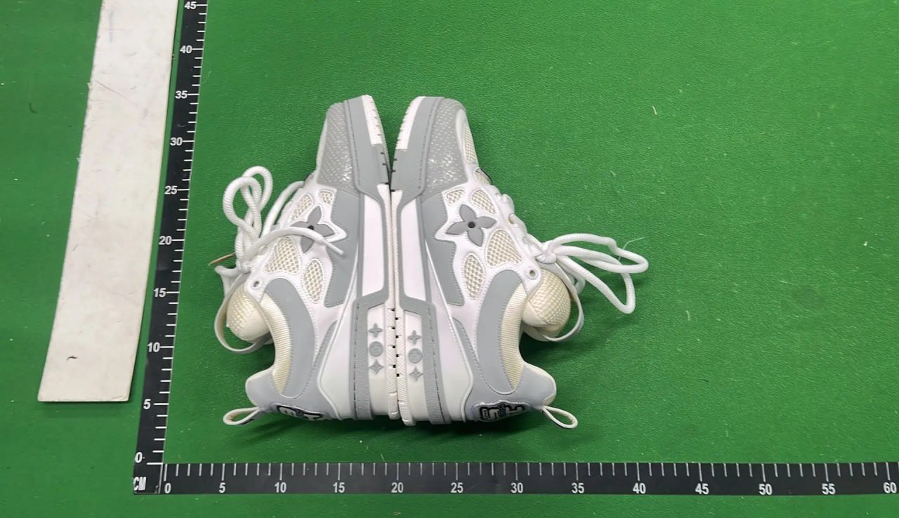 Louis Vuitton Trainer Maxi Sneakers