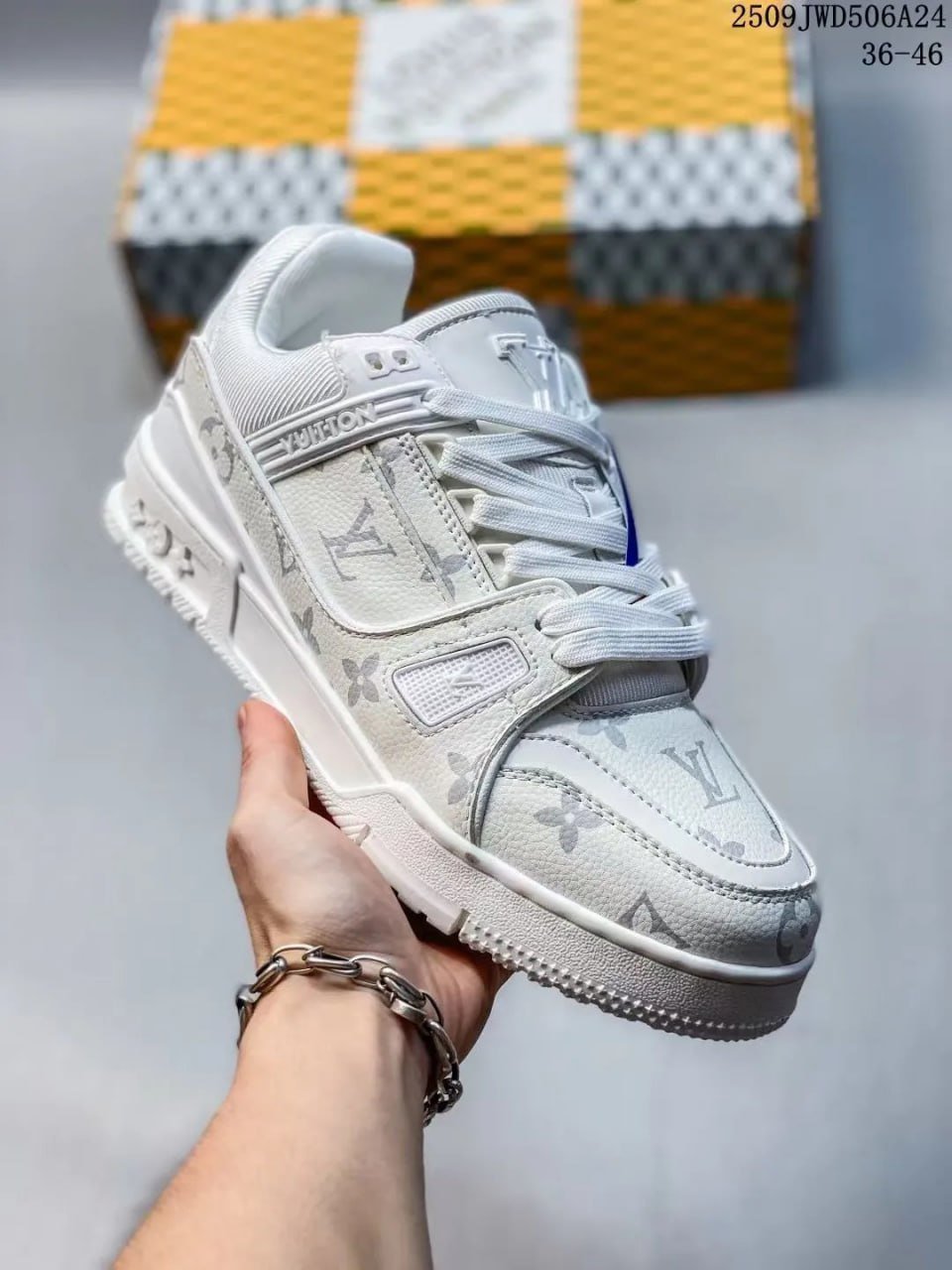 Louis Vuitton Trainer Maxi Sneakers