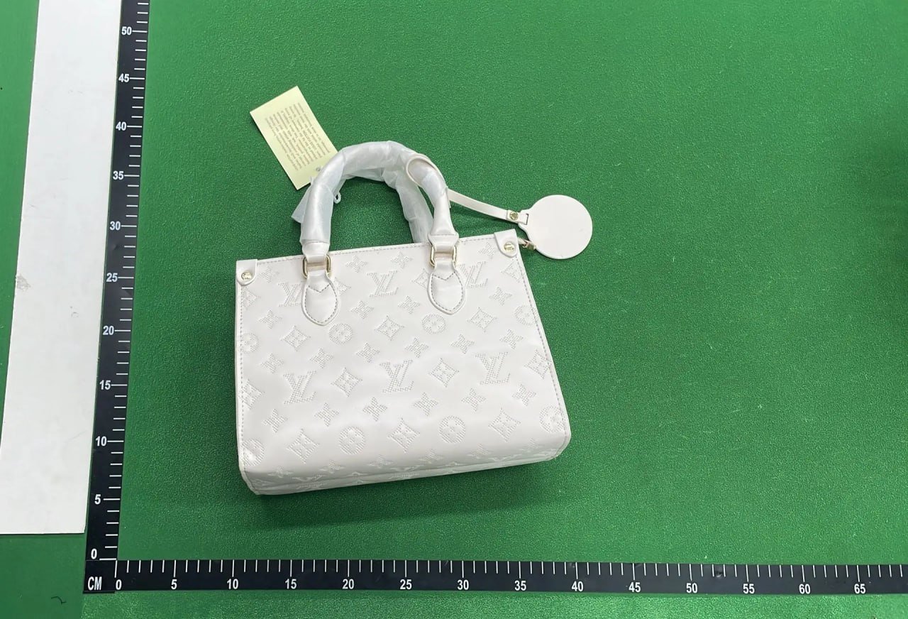 Louis Vuitton OnTheGo Tote Bag