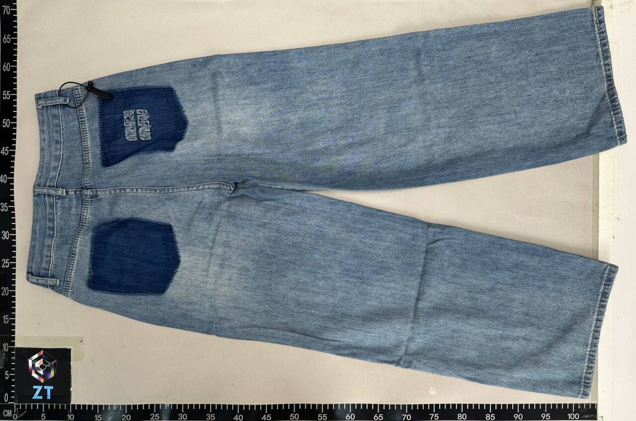 MIUMIU jeans
