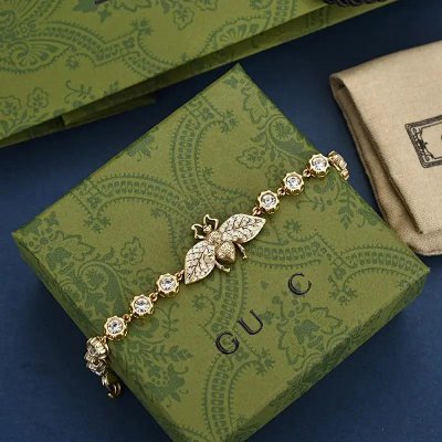 Gucci Bee Motif Brac