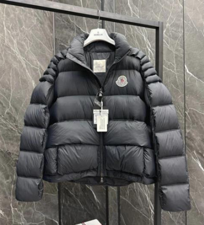 Moncler Puffer 
