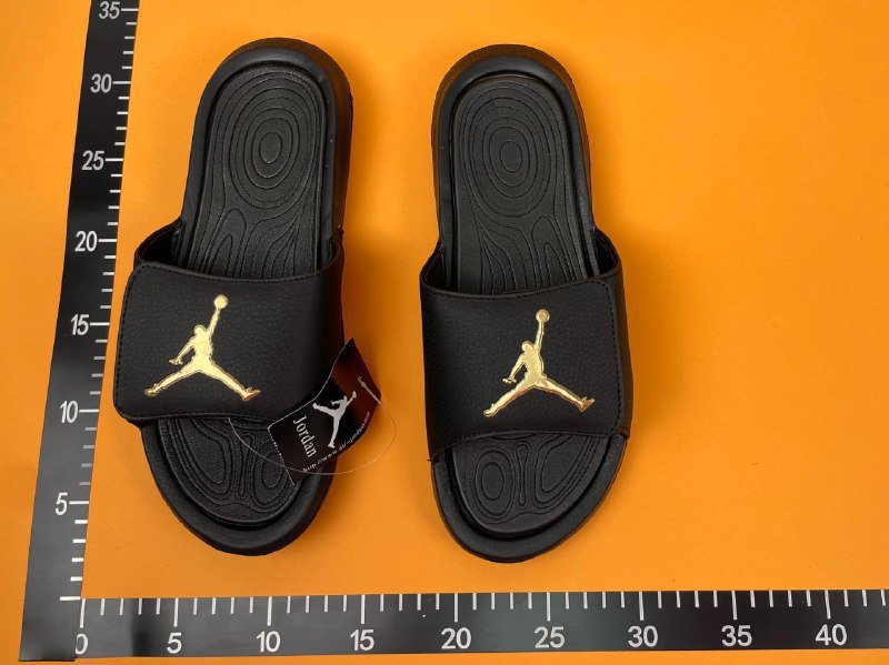 Nike jordan slippers