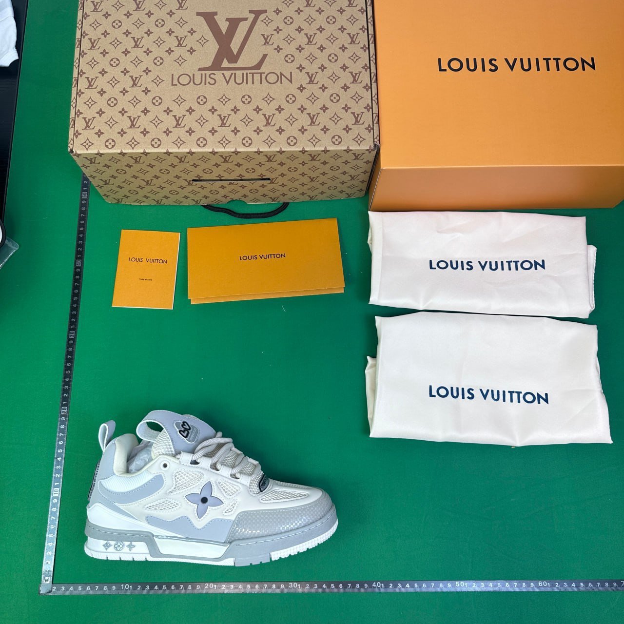 LV skates high quality