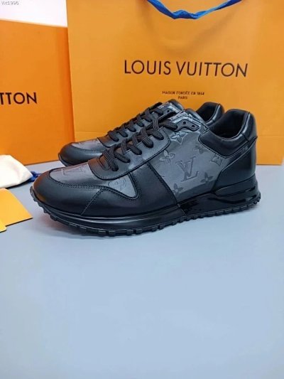 LOUIS VUITTON Run Aw