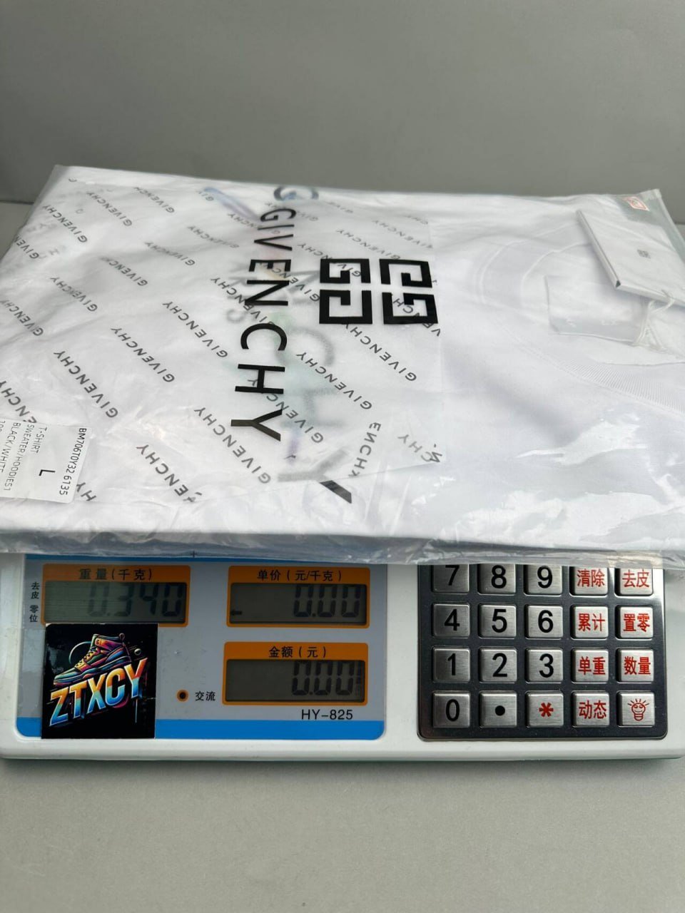 Givenchy T-shirt