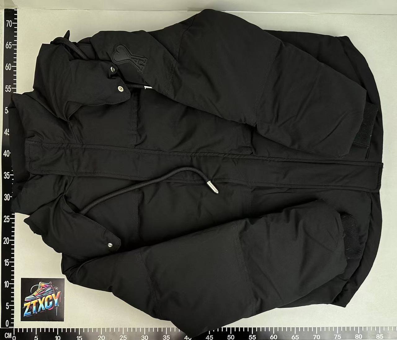 AMI Paris Puffer