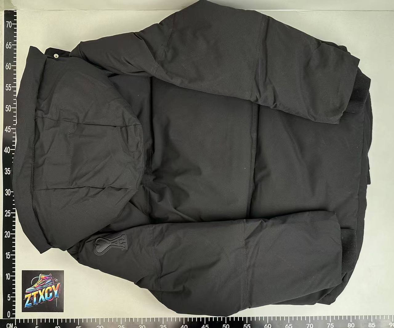 AMI Paris Puffer