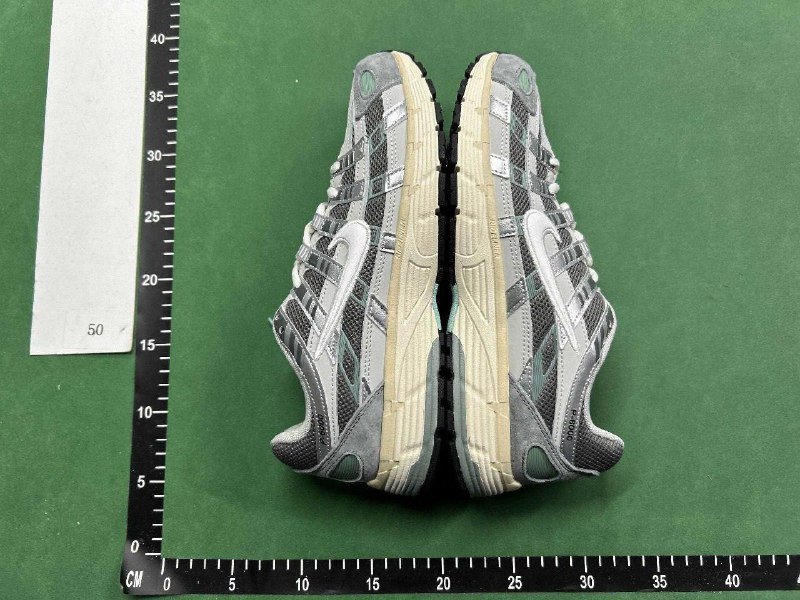 Nike 6000 sneakers