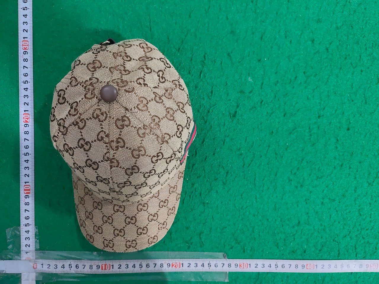 gucci cap