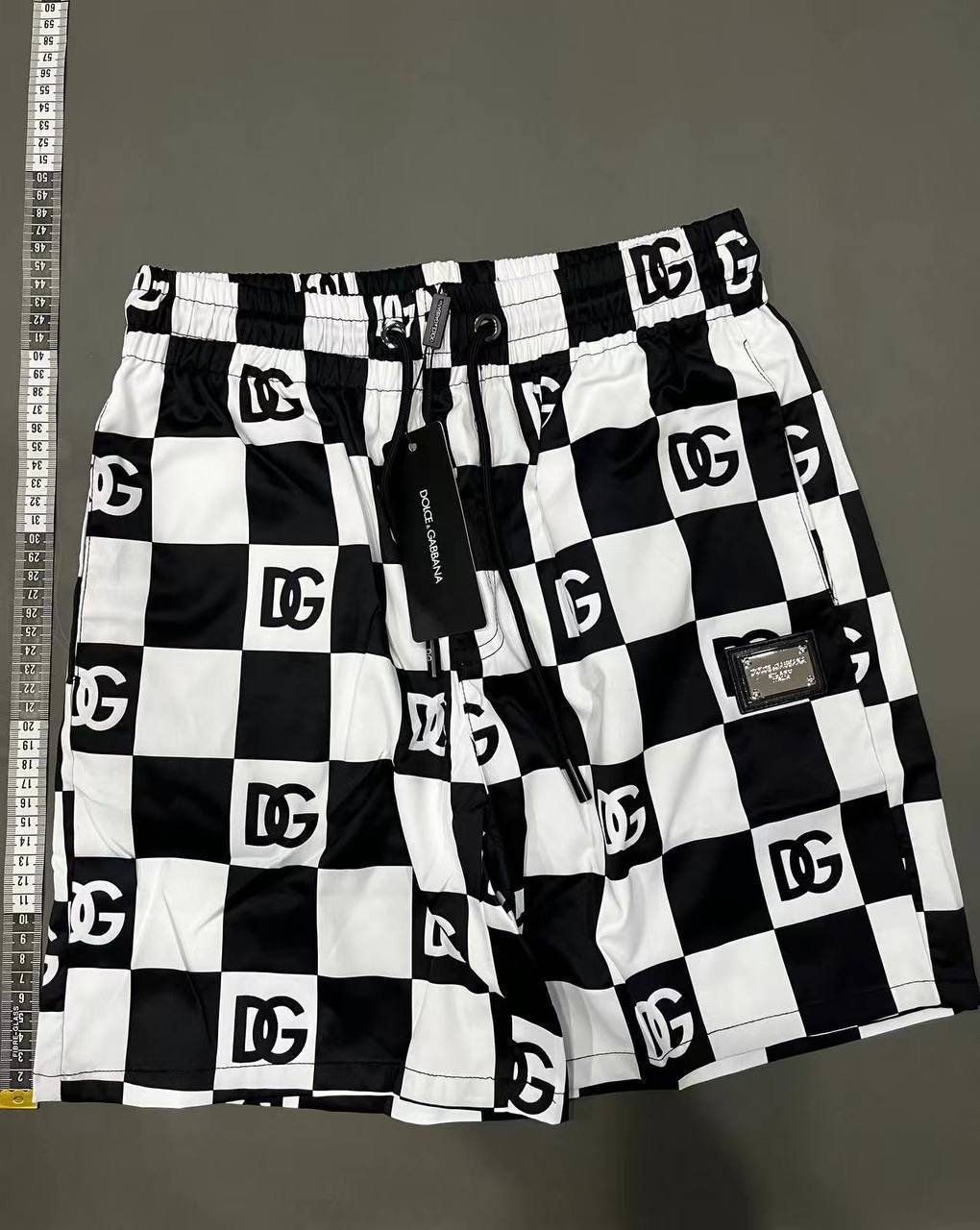 DG  Short