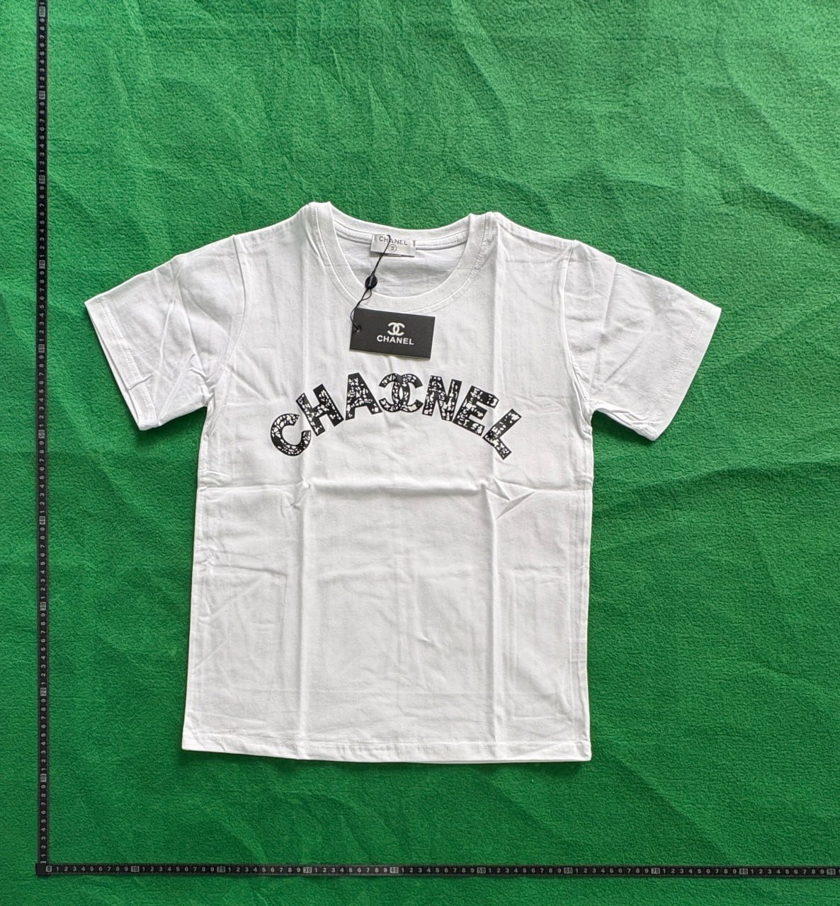 Chanel T-shirt/Hoodie