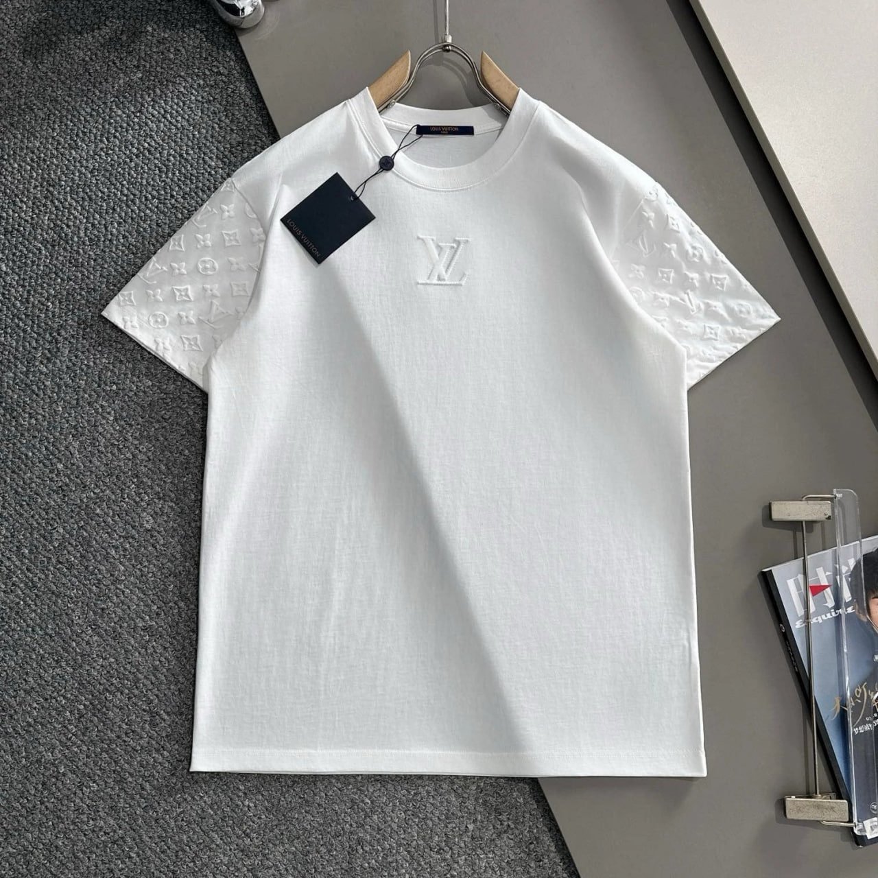 LV-T-Shirt