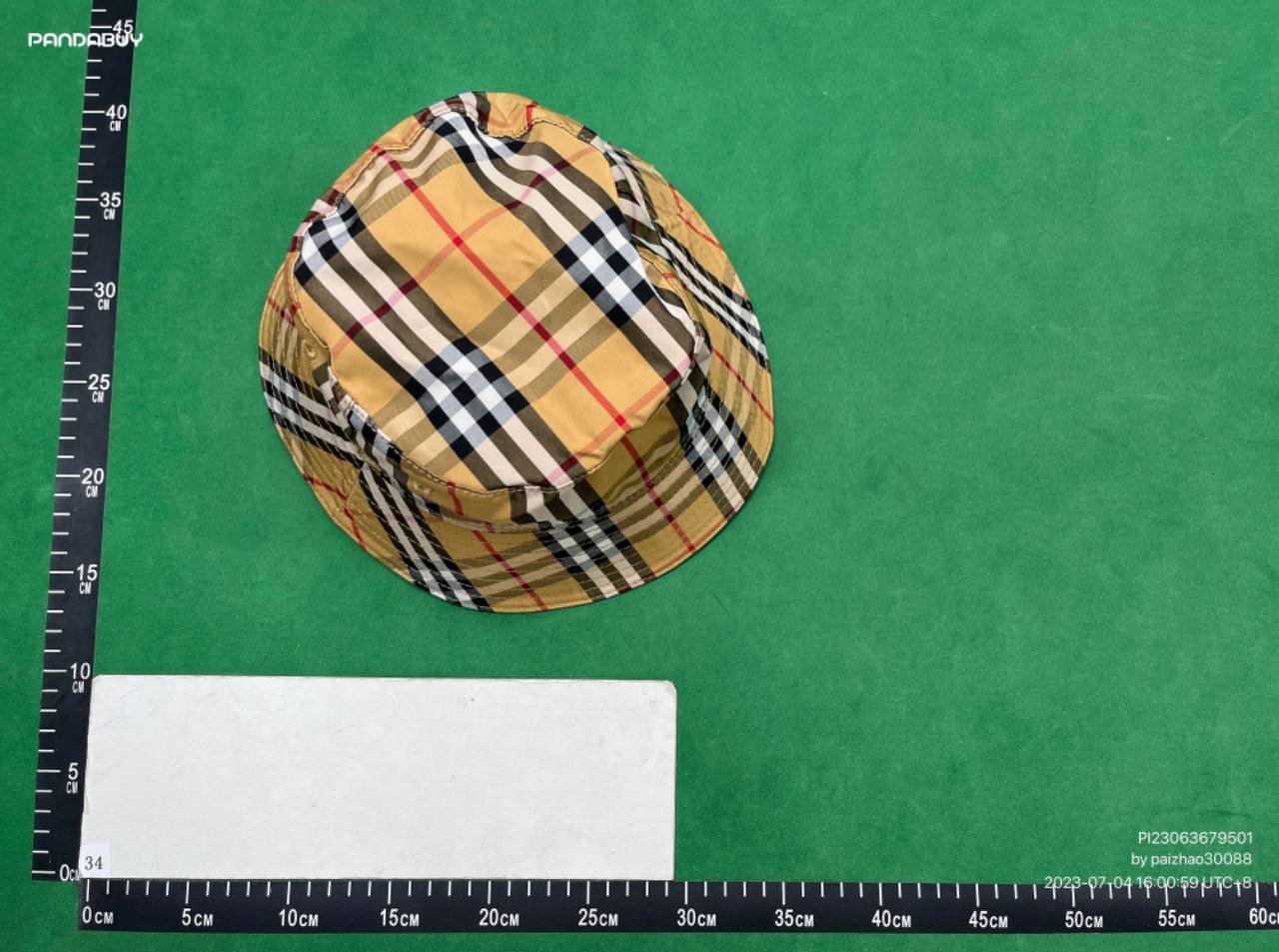 Burberry bucket hat