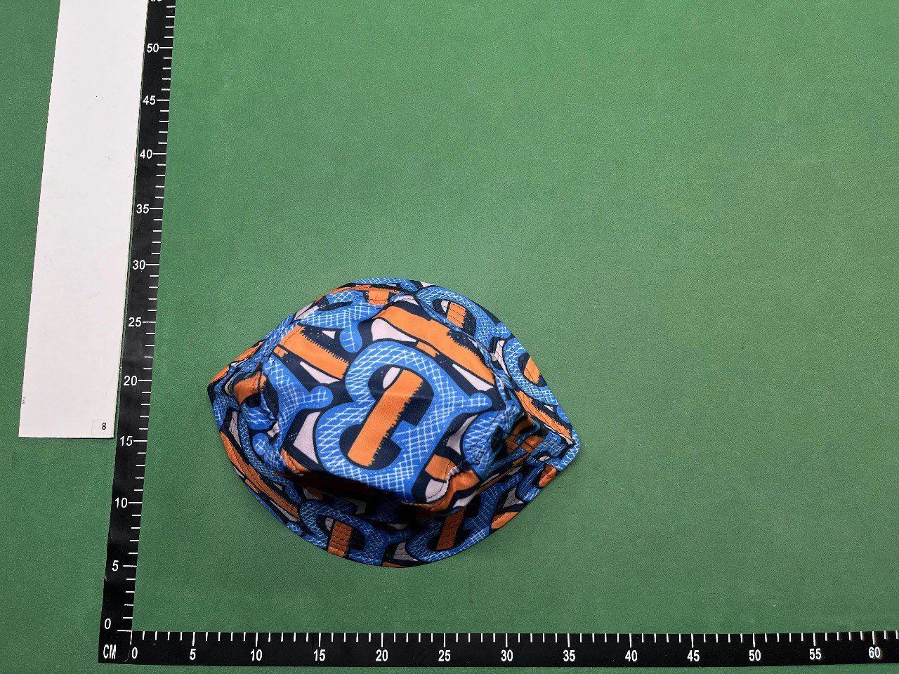 Burberry bucket hat