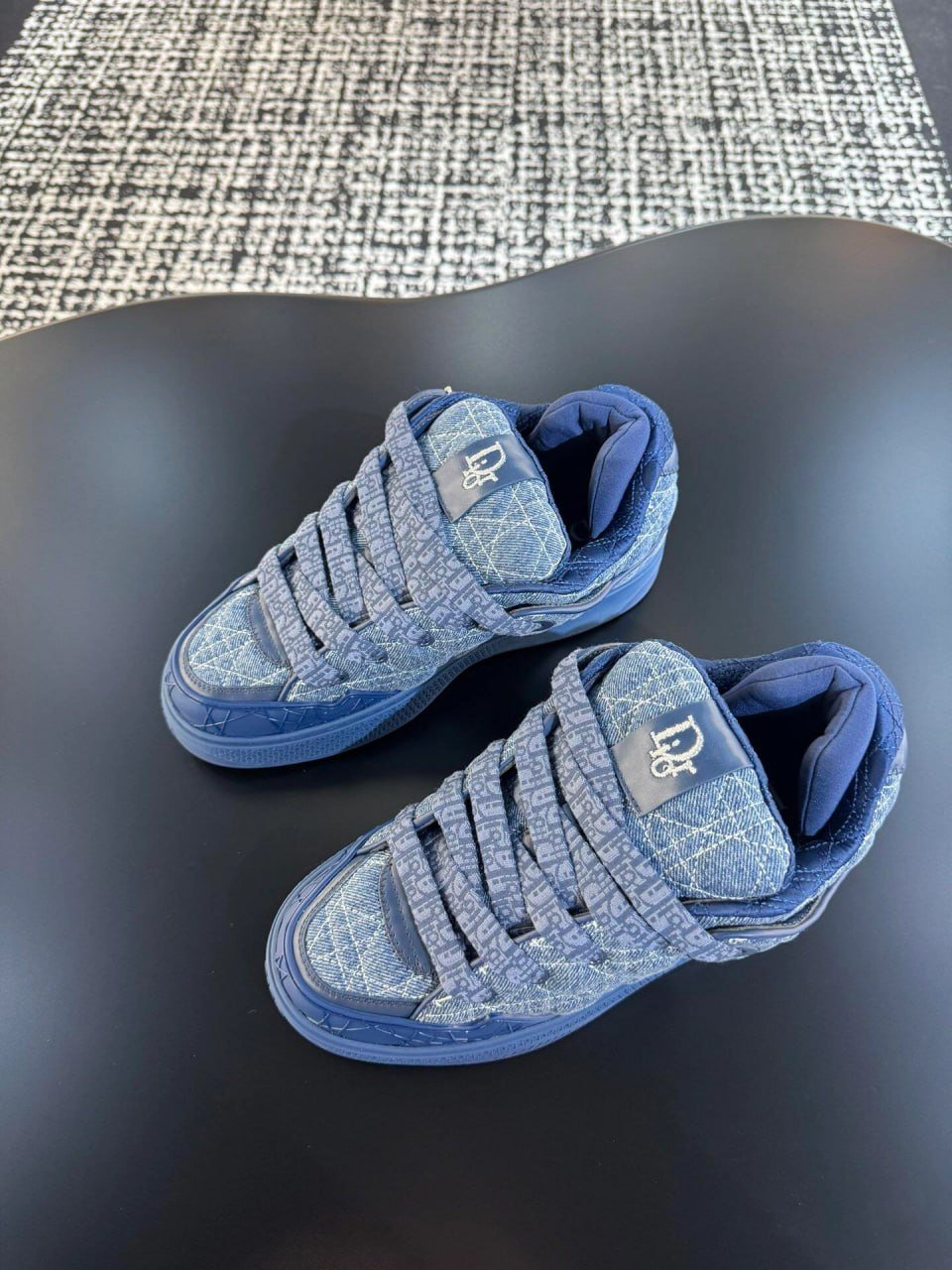 DIOR B9S