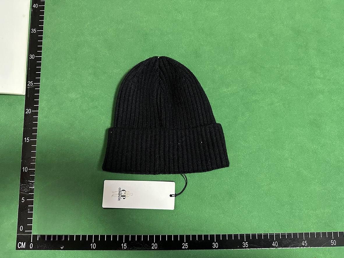 CP COMPANY BEANNIE