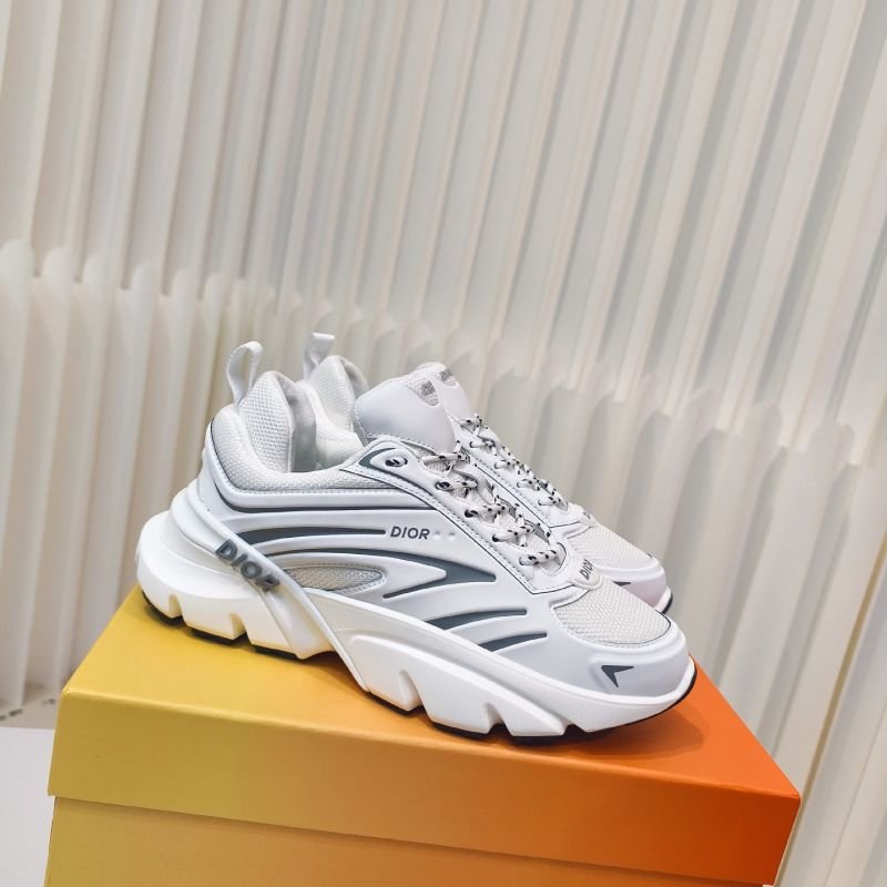 Dior B44