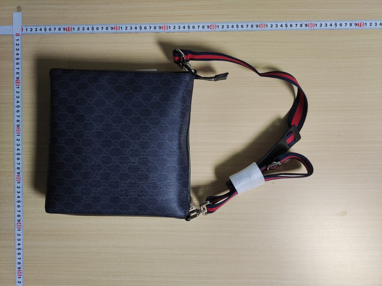  Gucci Shoulder Bag